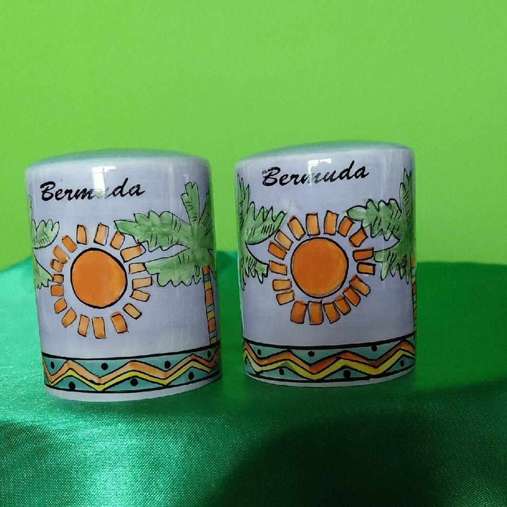 Bermuda Themed Ceramic Salt and Pepper Shakers